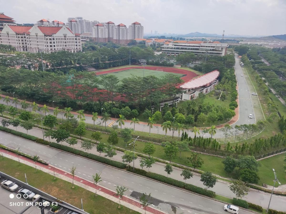 Cozy Unit- Bell Suites- Horizon Suites- Wifi- Netflix- Parking Swimming Pool- Klia Sepang Exterior foto